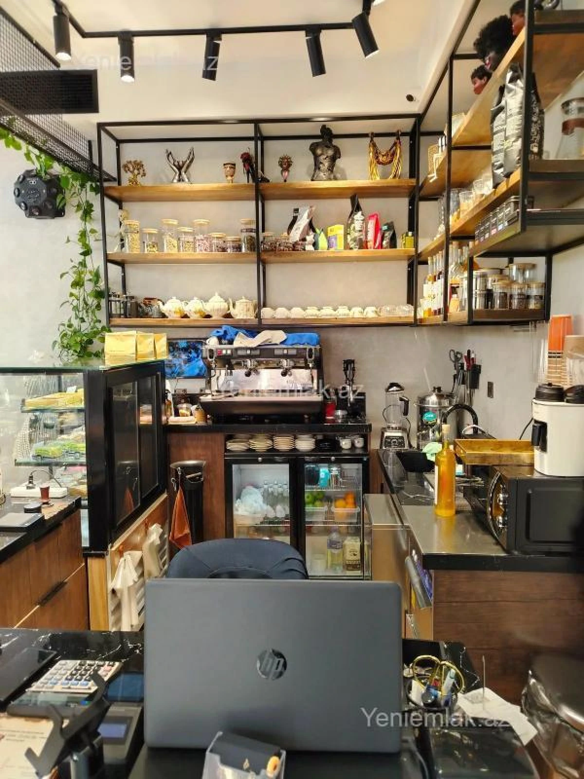 Satılır 2 otaqlı obyekt 40 m²