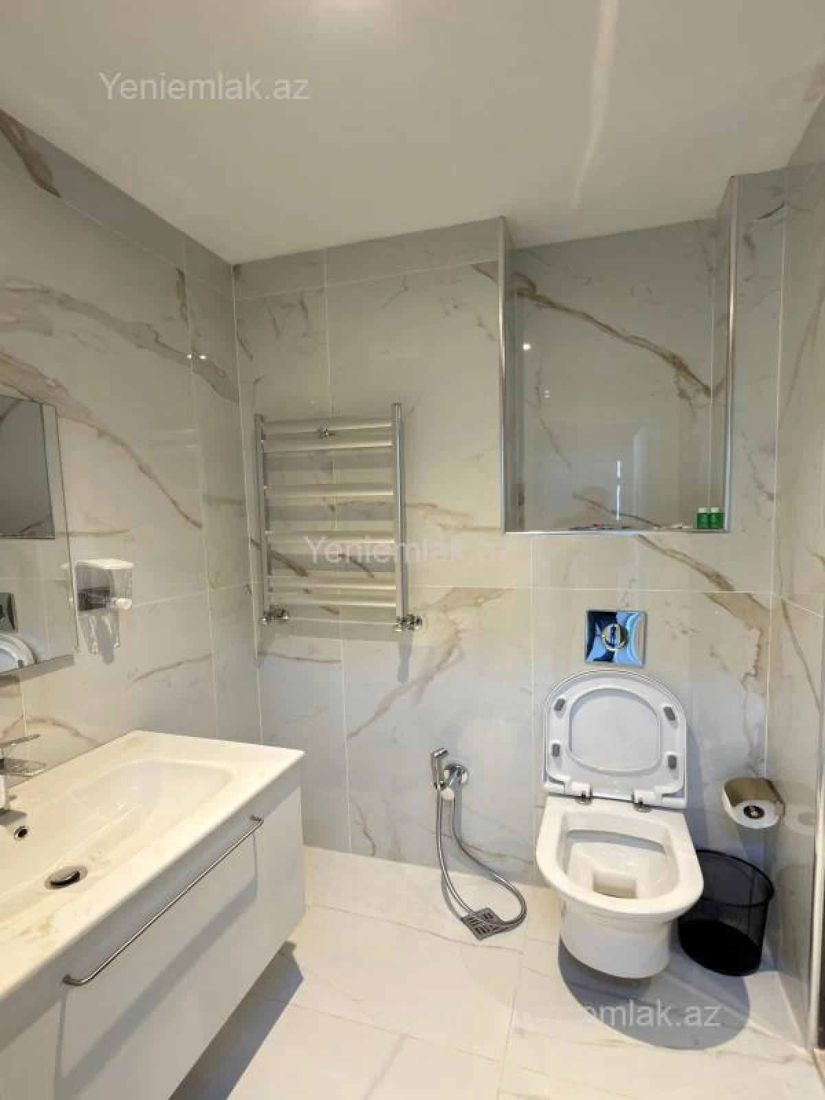 Satılır 3 otaqlı yeni tikili 50 m²