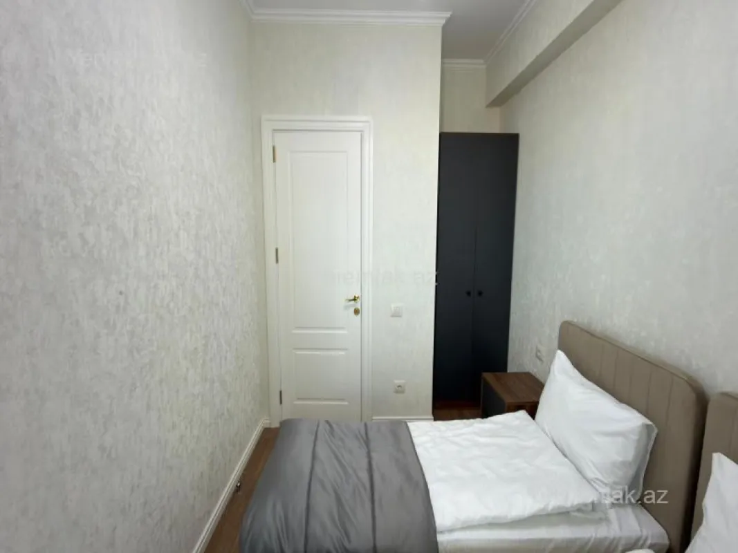 Satılır 3 otaqlı yeni tikili 50 m²