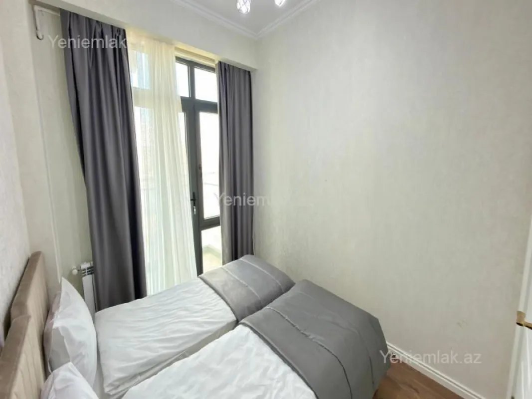 Satılır 3 otaqlı yeni tikili 50 m²