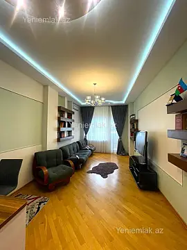 Satılır 3 otaqlı yeni tikili 165 m²