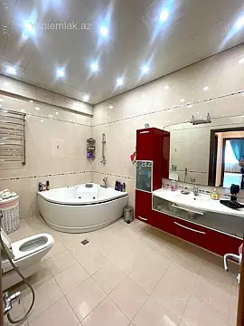 Satılır 3 otaqlı yeni tikili 165 m²