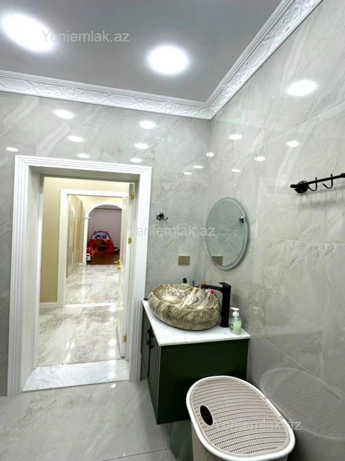 Satılır 2 otaqlı yeni tikili 92 m²