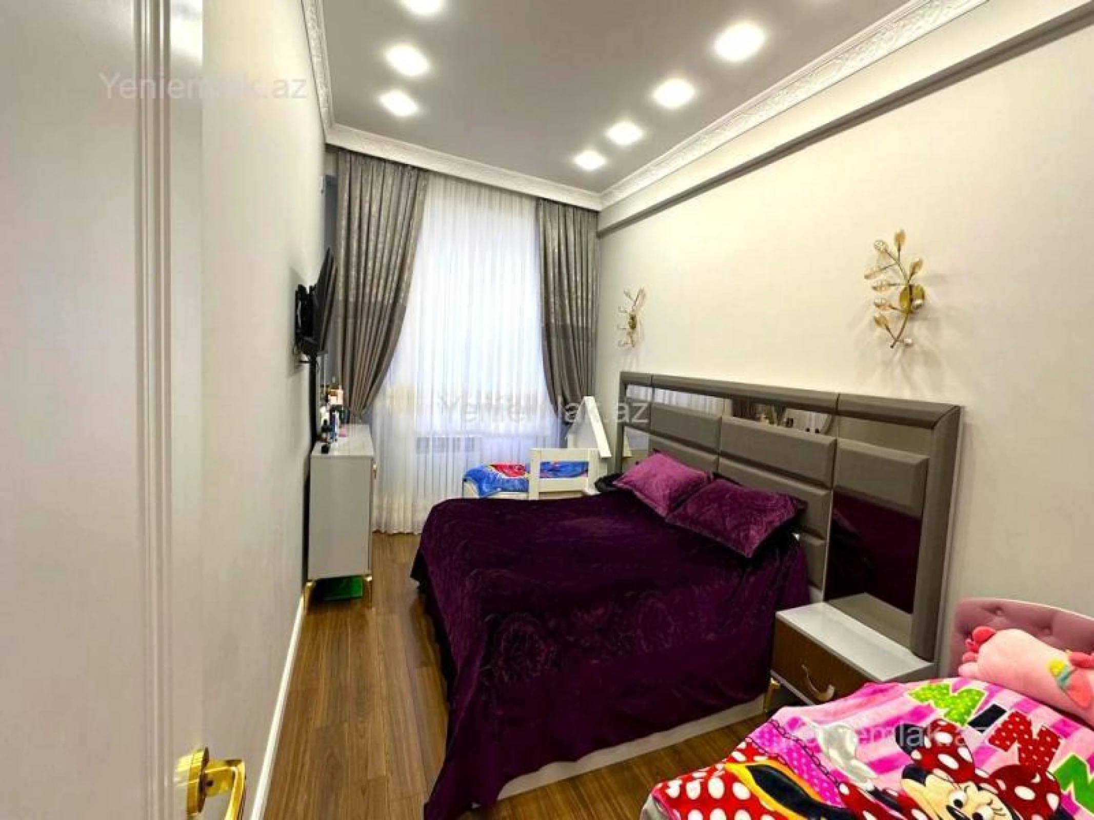 Satılır 2 otaqlı yeni tikili 92 m²