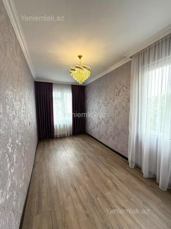 Satılır 2 otaqlı köhnə tikili 60 m²