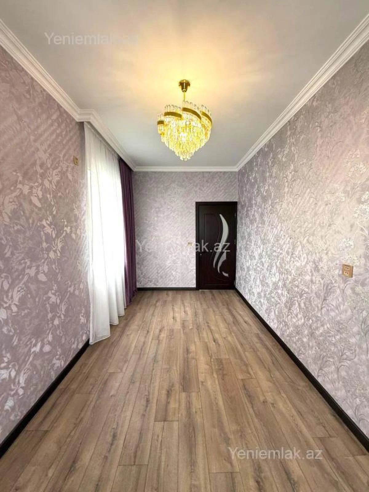 Satılır 2 otaqlı köhnə tikili 60 m²