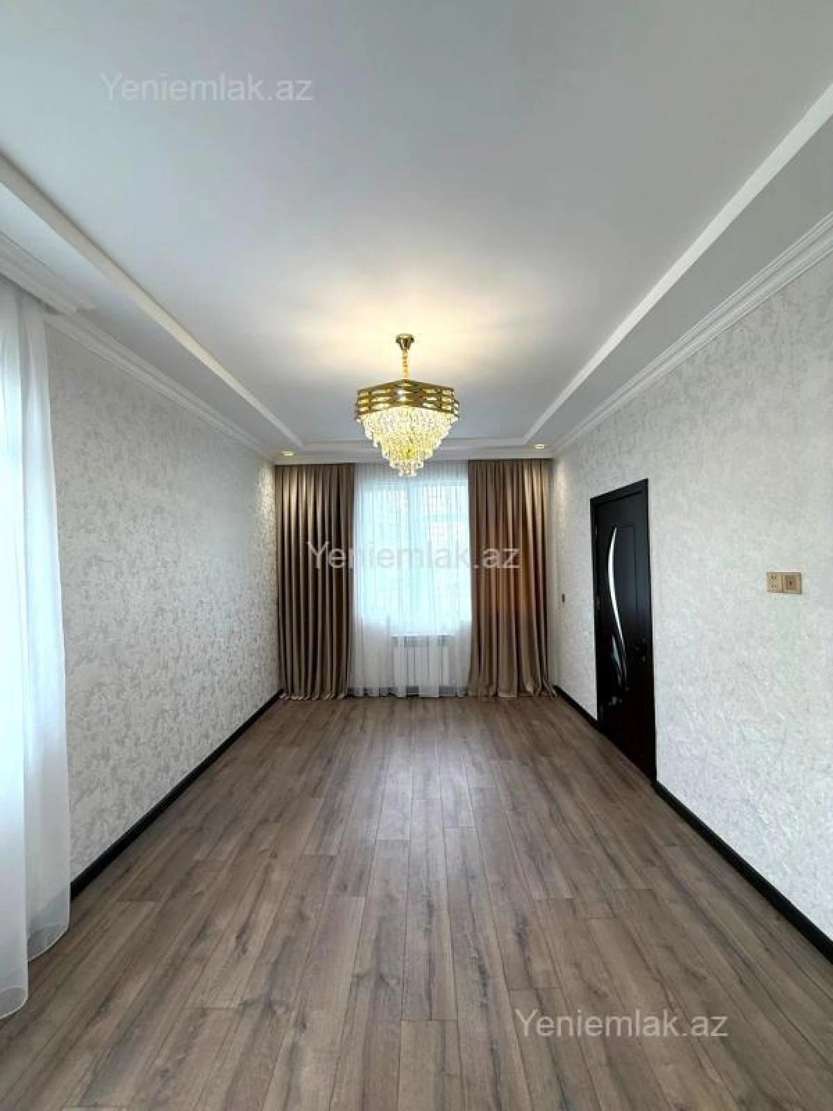 Satılır 2 otaqlı köhnə tikili 60 m²