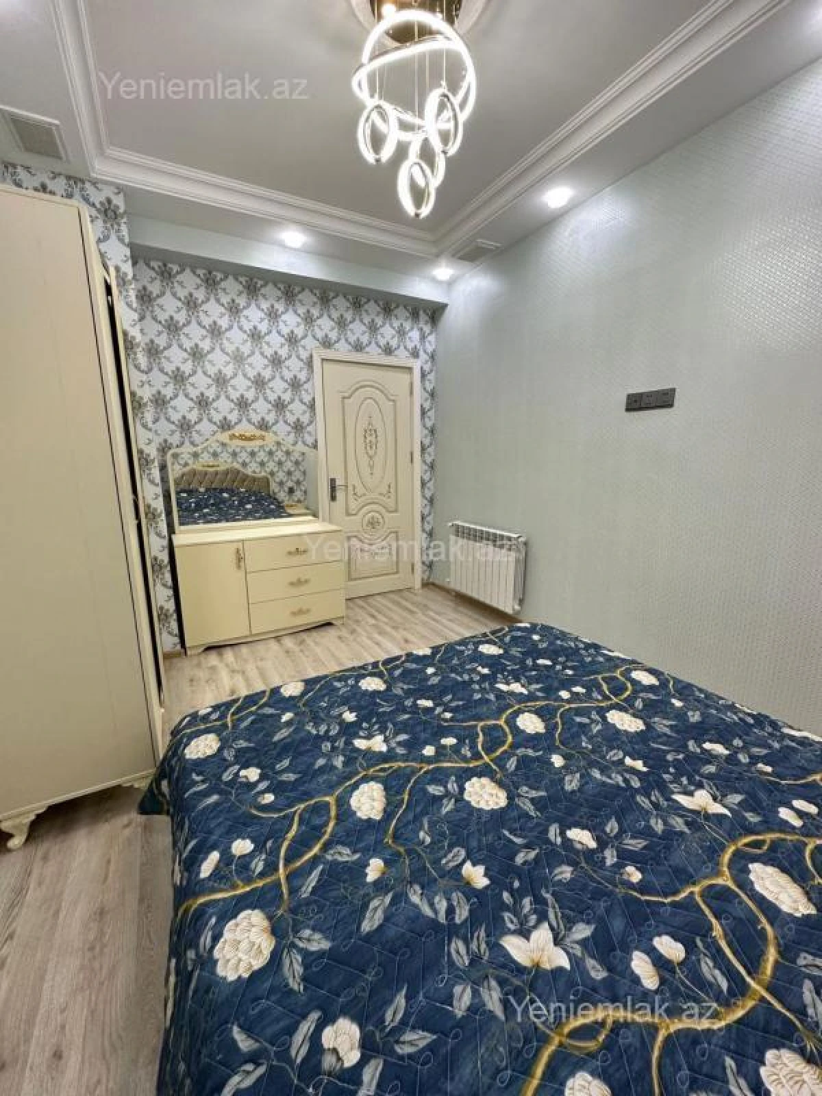 Satılır 3 otaqlı yeni tikili 75 m²