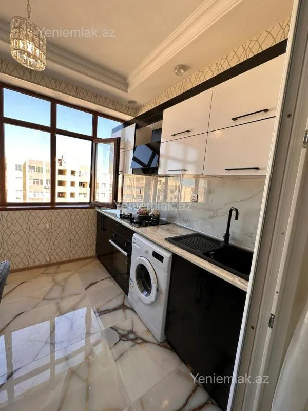 Satılır 3 otaqlı yeni tikili 75 m²
