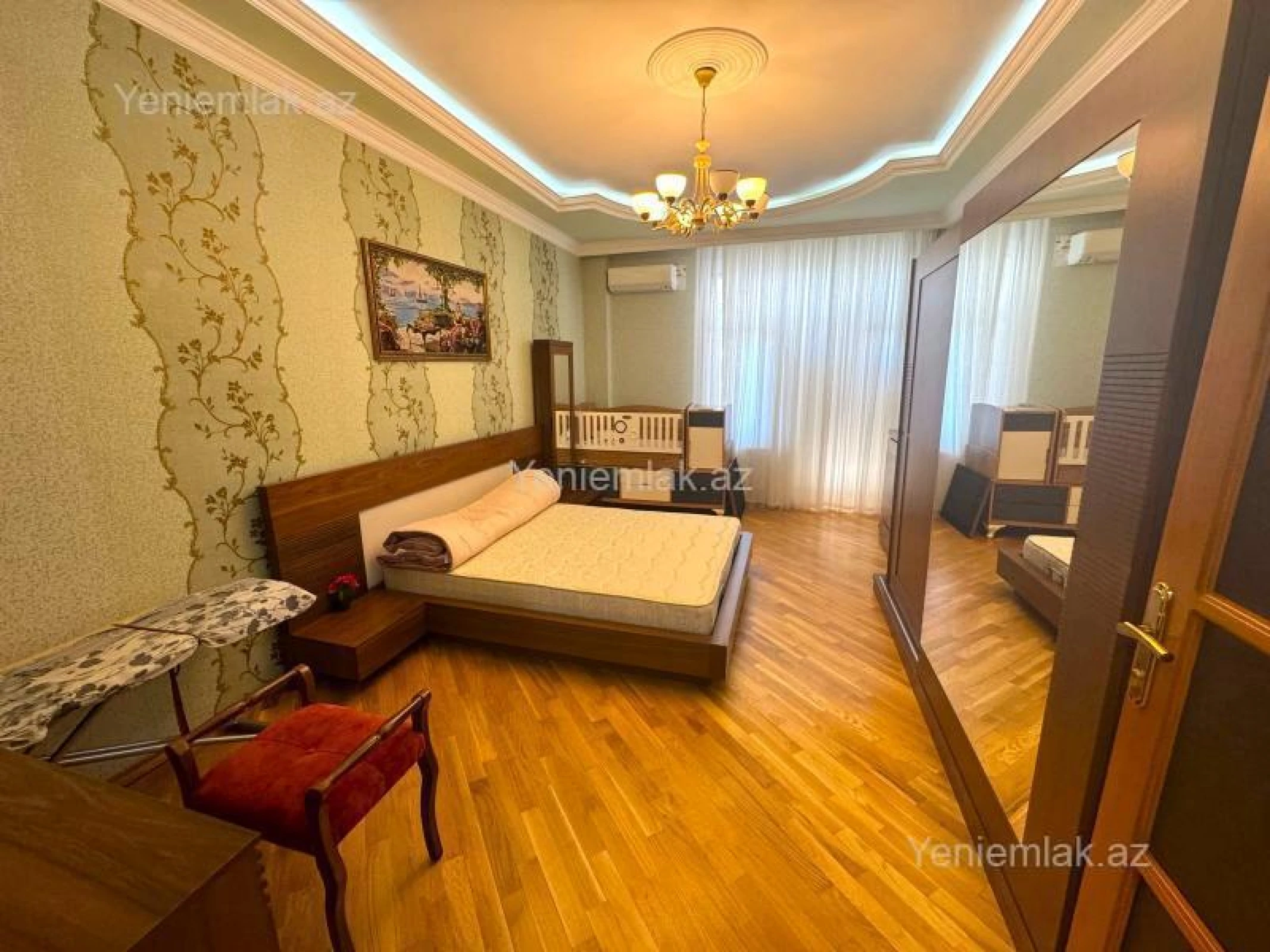 Satılır 3 otaqlı yeni tikili 165 m²