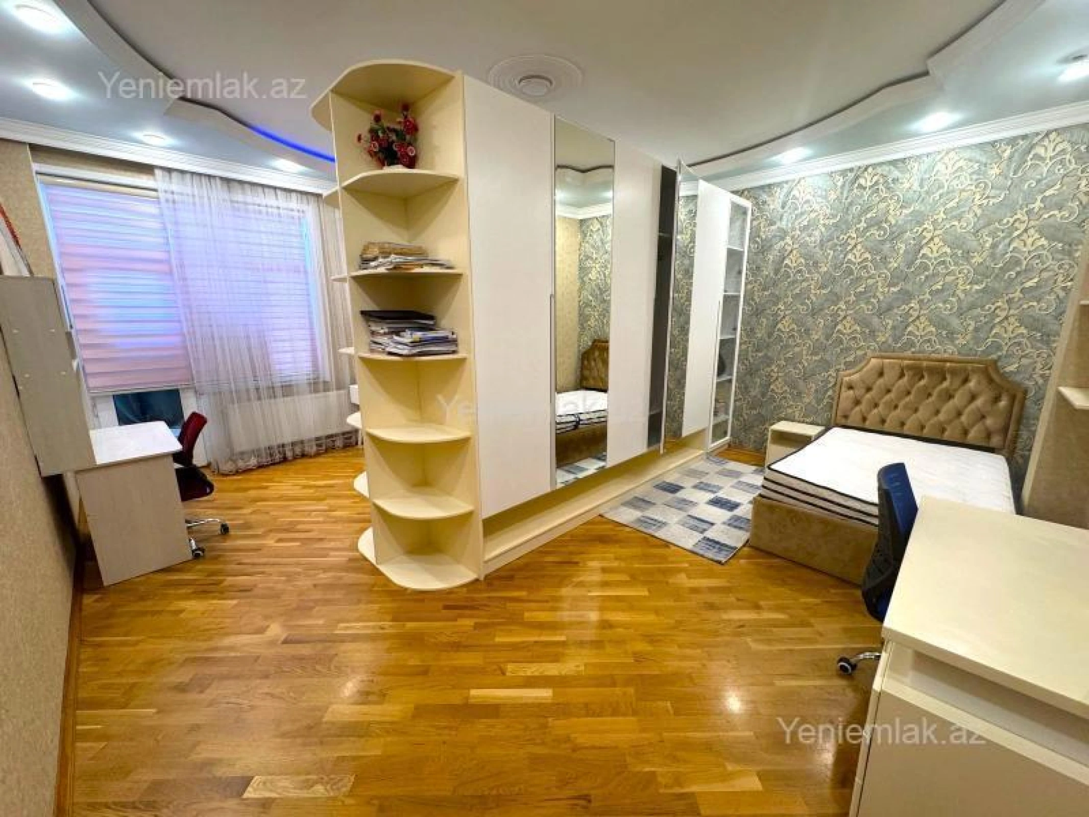 Satılır 3 otaqlı yeni tikili 165 m²