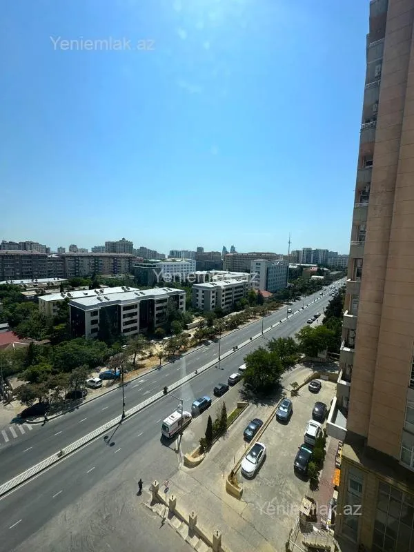 Satılır 3 otaqlı yeni tikili 165 m²