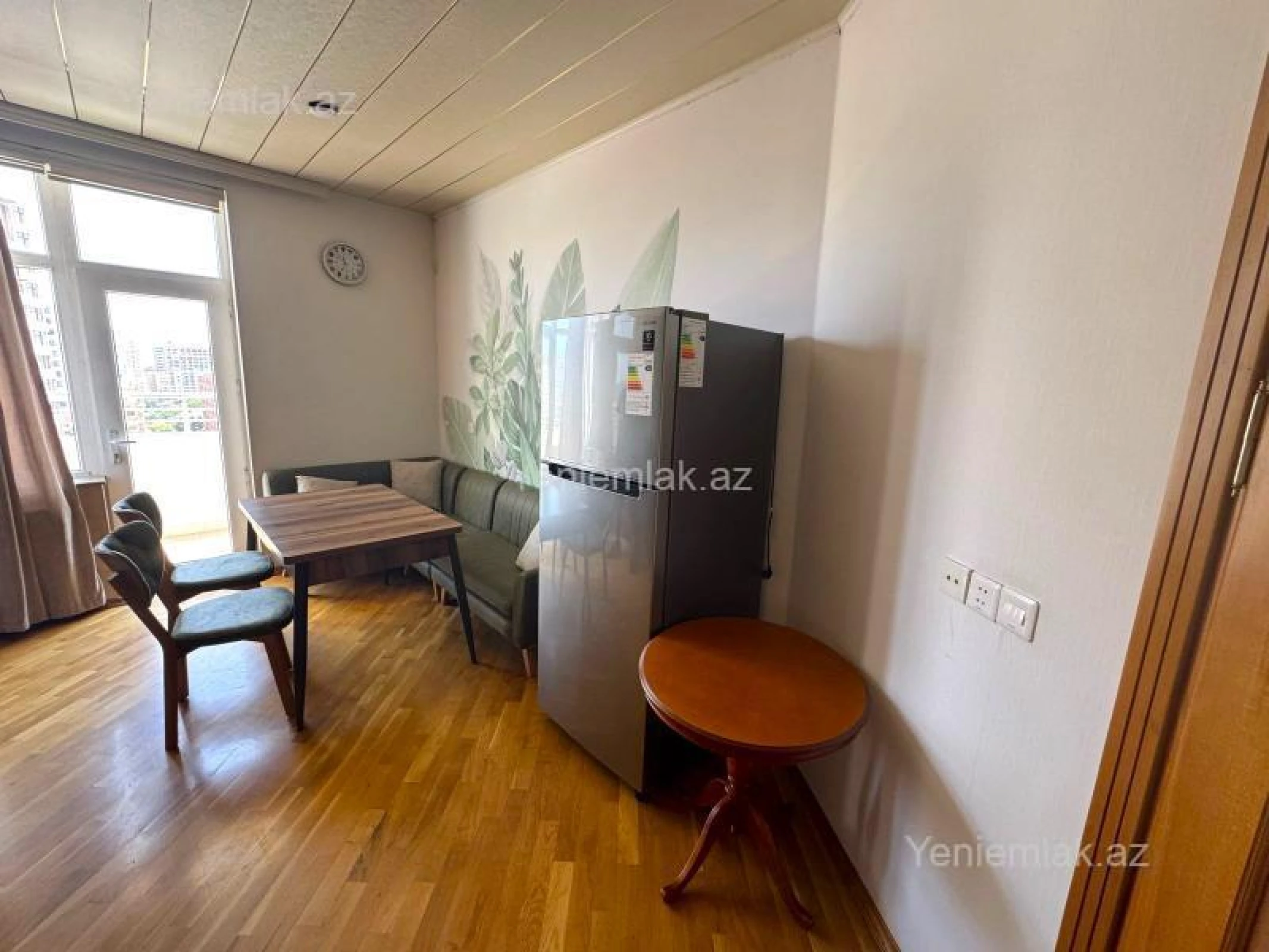 Satılır 3 otaqlı yeni tikili 165 m²