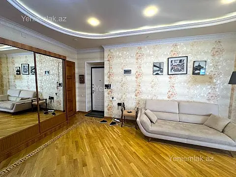 Satılır 3 otaqlı yeni tikili 165 m²
