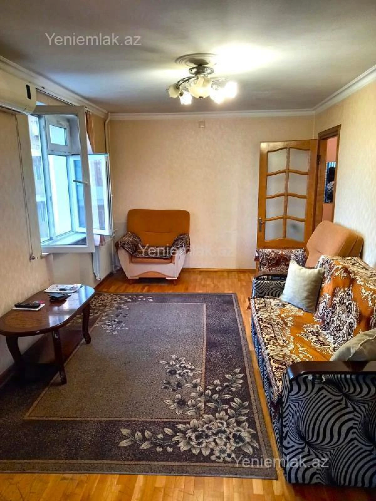 Satılır 1 otaqlı köhnə tikili 40 m²