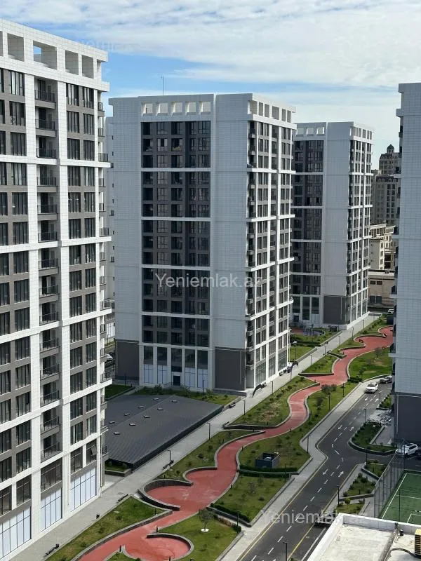 Satılır 2 otaqlı yeni tikili 80 m²
