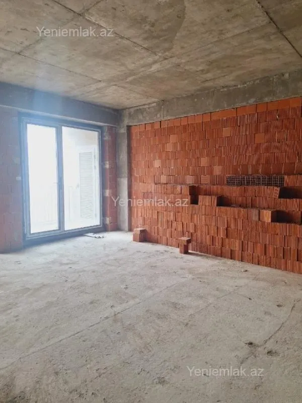 Satılır 2 otaqlı yeni tikili 80 m²