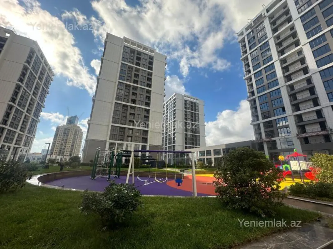 Satılır 2 otaqlı yeni tikili 80 m²