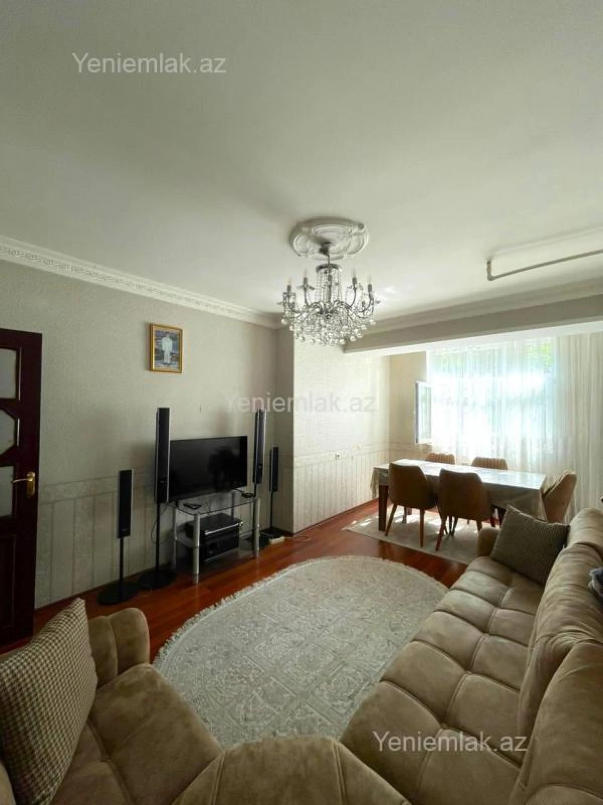 Satılır 4 otaqlı köhnə tikili 120 m²
