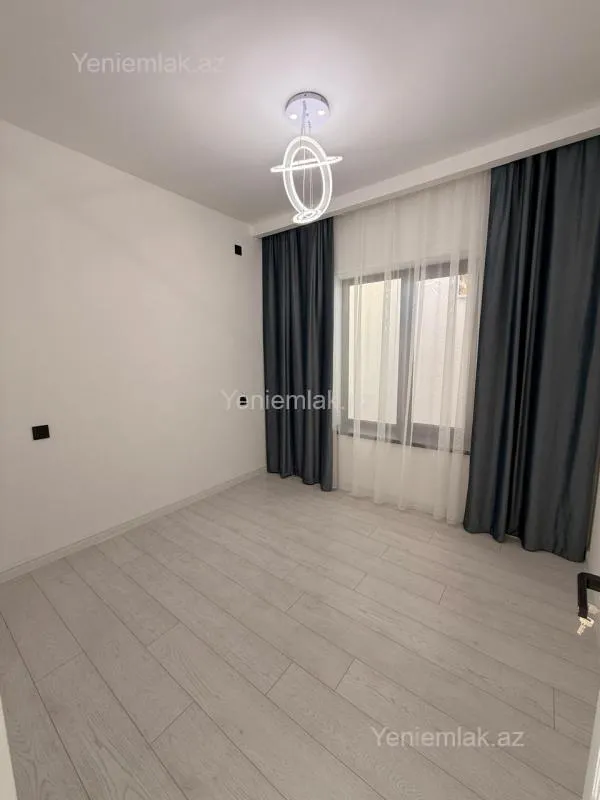 Satılır 4 otaqlı həyət evi 120 m²