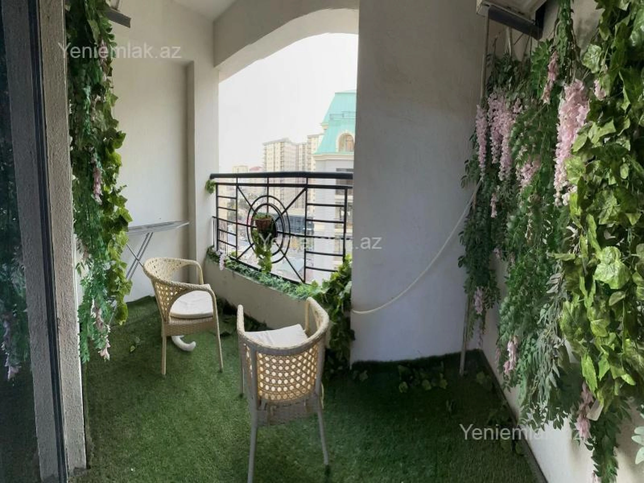 Satılır 4 otaqlı yeni tikili 175 m²