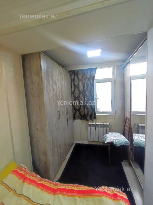 Satılır 2 otaqlı köhnə tikili 40 m²