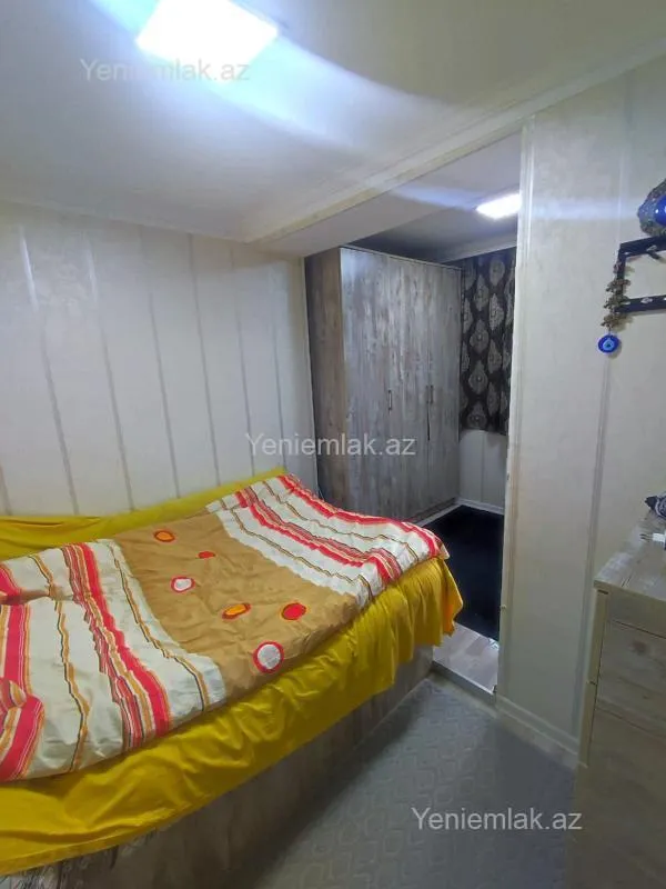Satılır 2 otaqlı köhnə tikili 40 m²