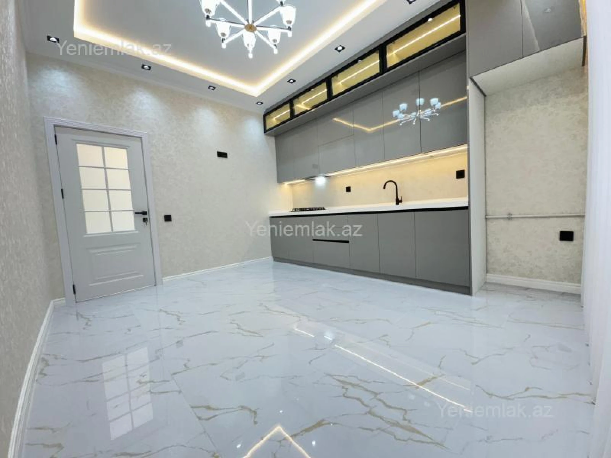 Satılır 3 otaqlı yeni tikili 112 m²