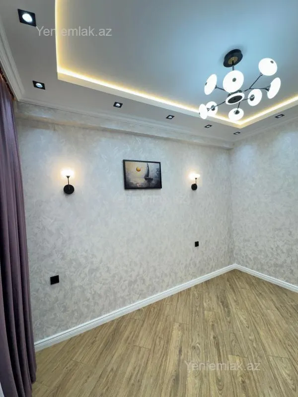 Satılır 3 otaqlı yeni tikili 112 m²