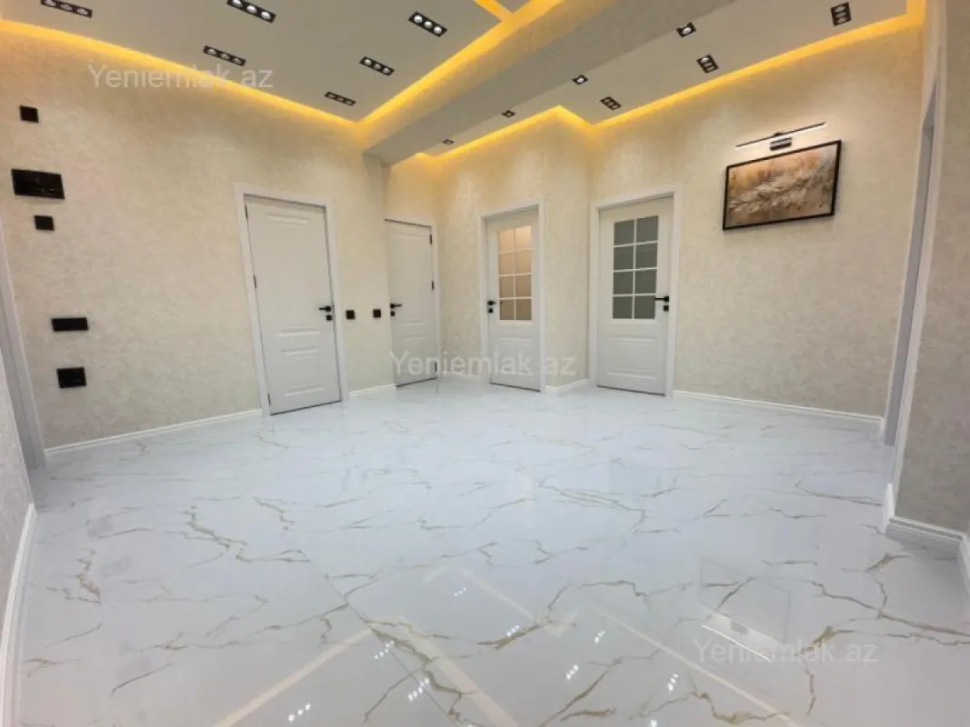 Satılır 3 otaqlı yeni tikili 112 m²