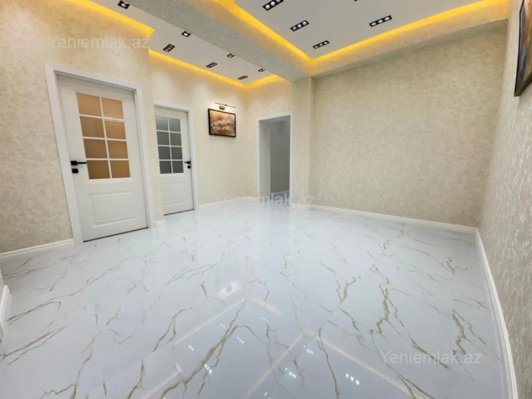 Satılır 3 otaqlı yeni tikili 112 m²