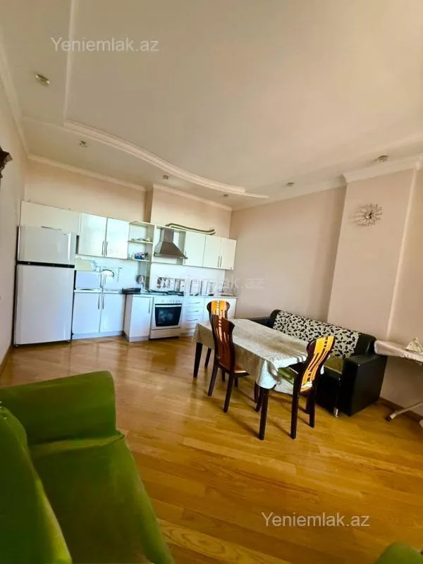 Satılır 2 otaqlı yeni tikili 110 m²