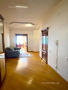 Satılır 2 otaqlı yeni tikili 110 m²