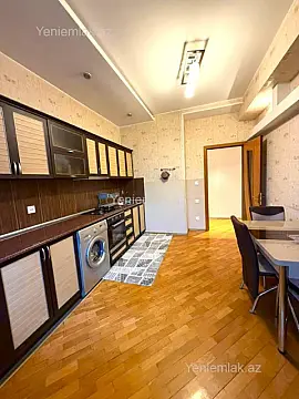 Satılır 2 otaqlı yeni tikili 90 m²