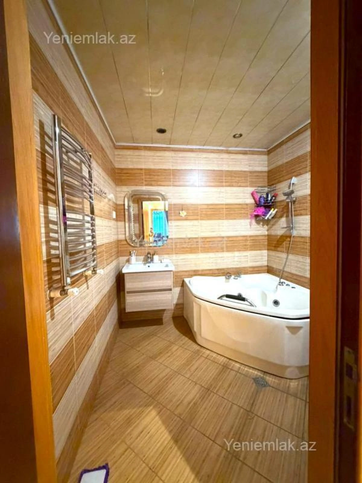 Satılır 2 otaqlı yeni tikili 90 m²