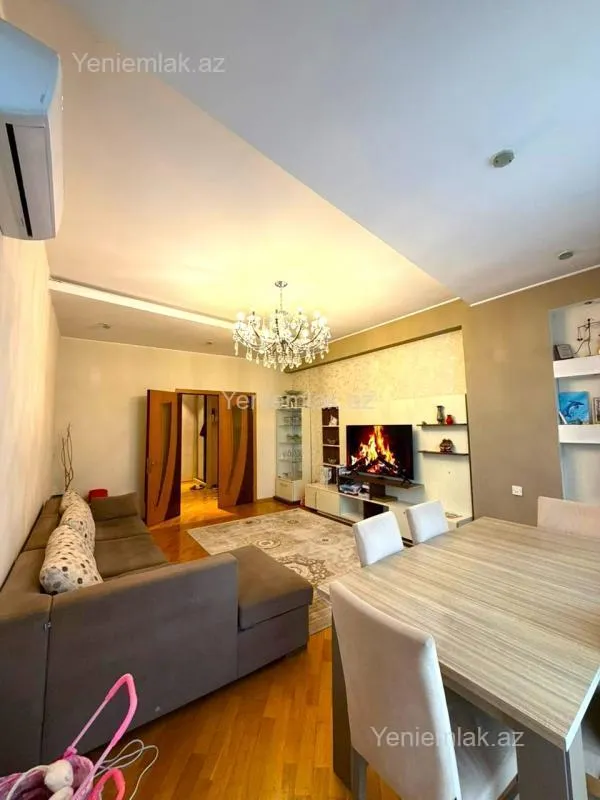 Satılır 2 otaqlı yeni tikili 90 m²