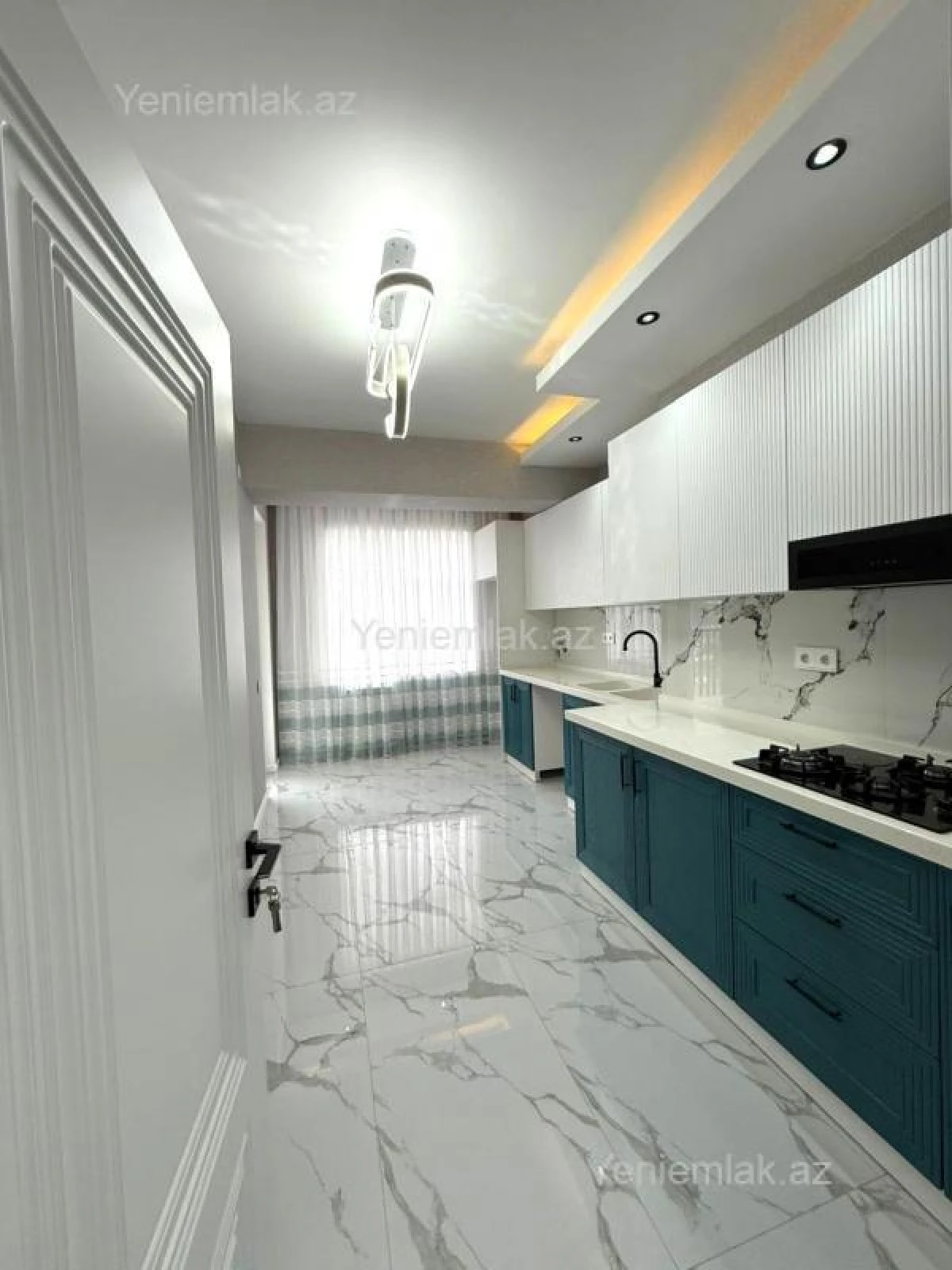 Satılır 2 otaqlı yeni tikili 84 m²