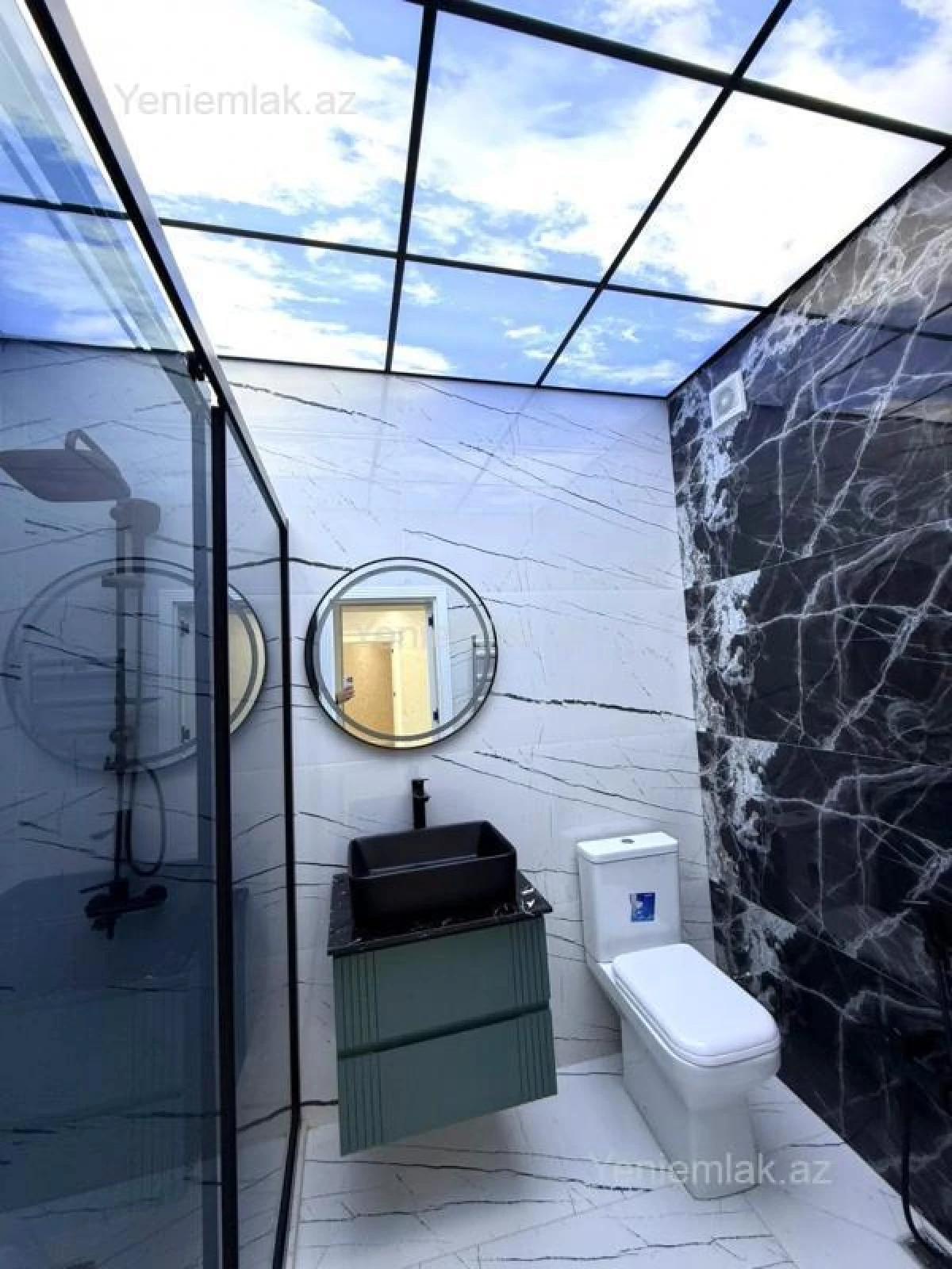 Satılır 2 otaqlı yeni tikili 84 m²