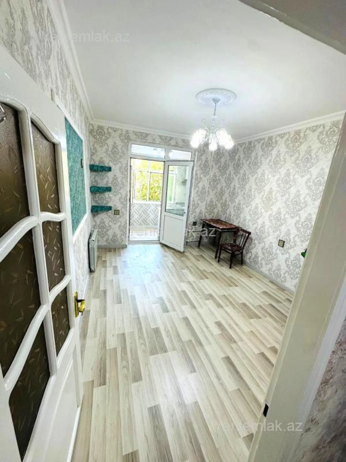 Satılır 3 otaqlı köhnə tikili 50 m²