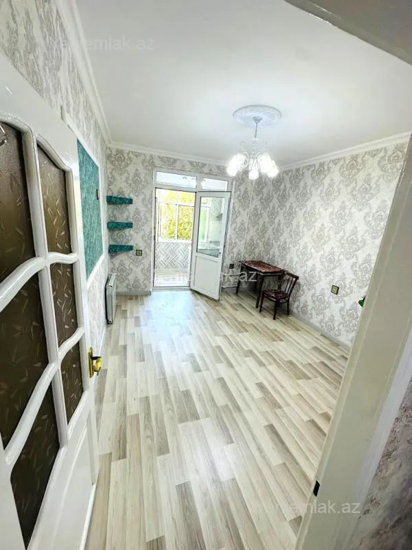 Satılır 3 otaqlı köhnə tikili 50 m²