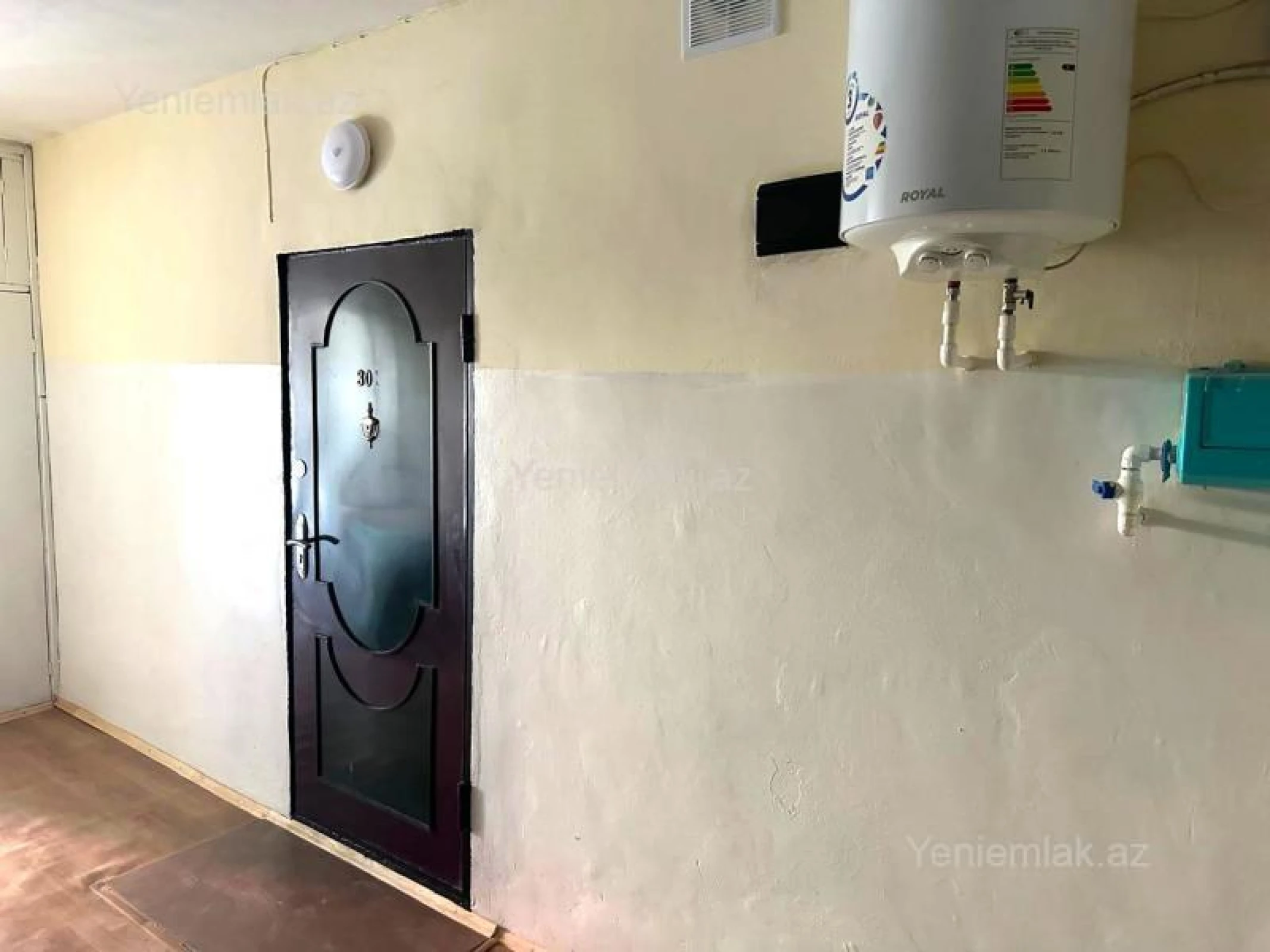 Satılır 3 otaqlı köhnə tikili 50 m²