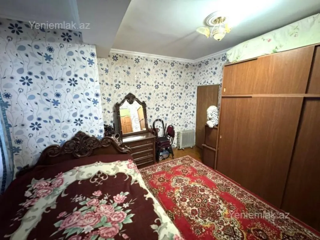 Satılır 2 otaqlı yeni tikili 60 m²