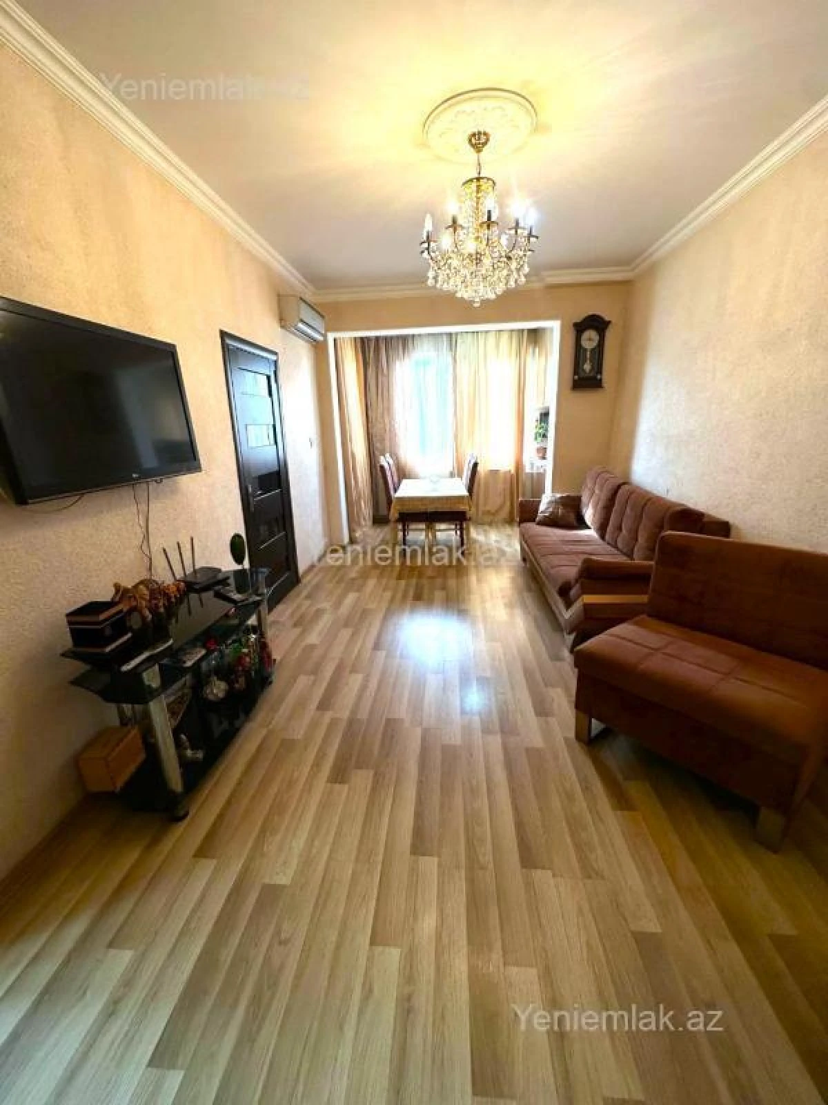 Satılır 3 otaqlı köhnə tikili 75 m²