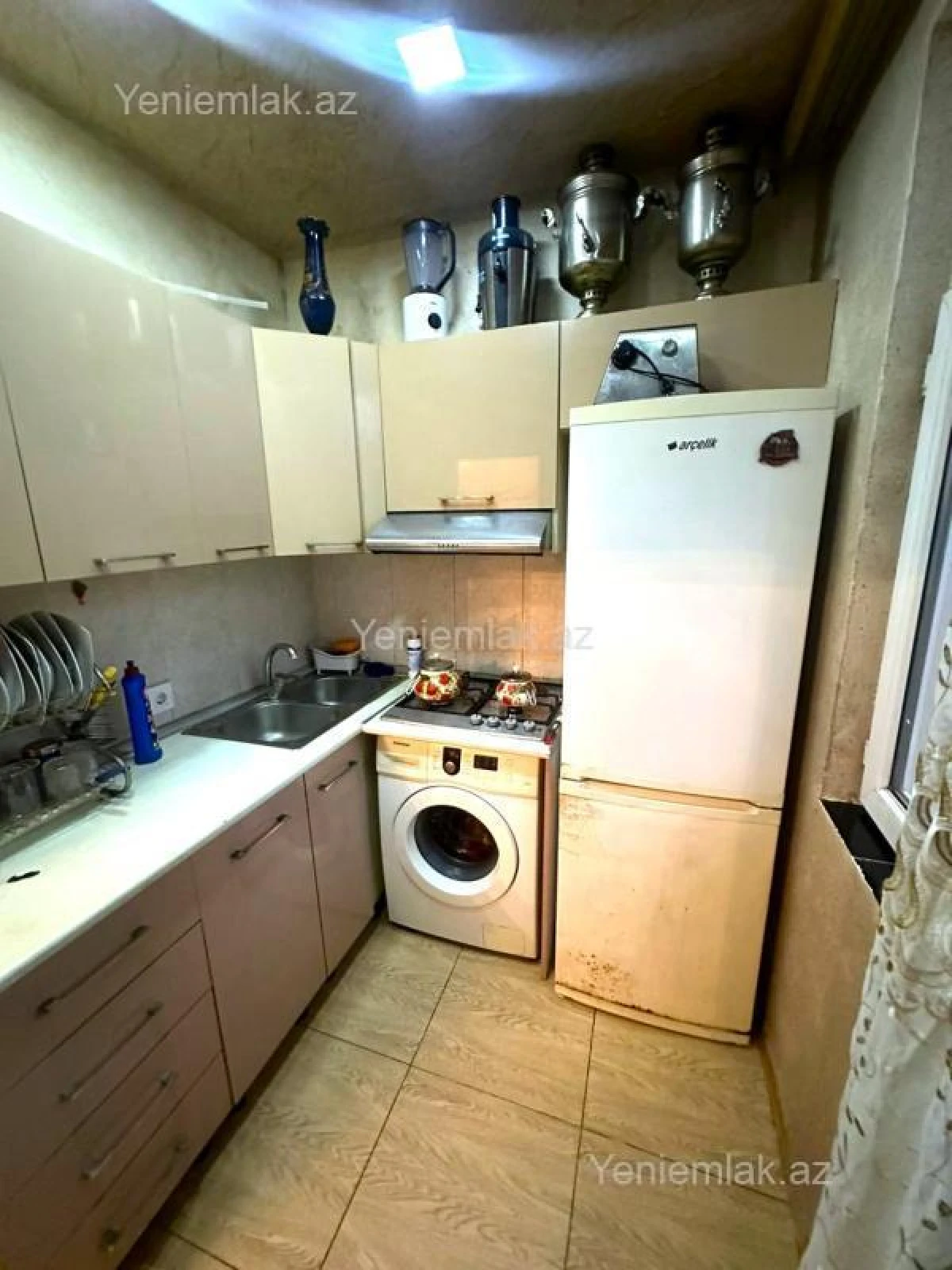 Satılır 3 otaqlı köhnə tikili 75 m²