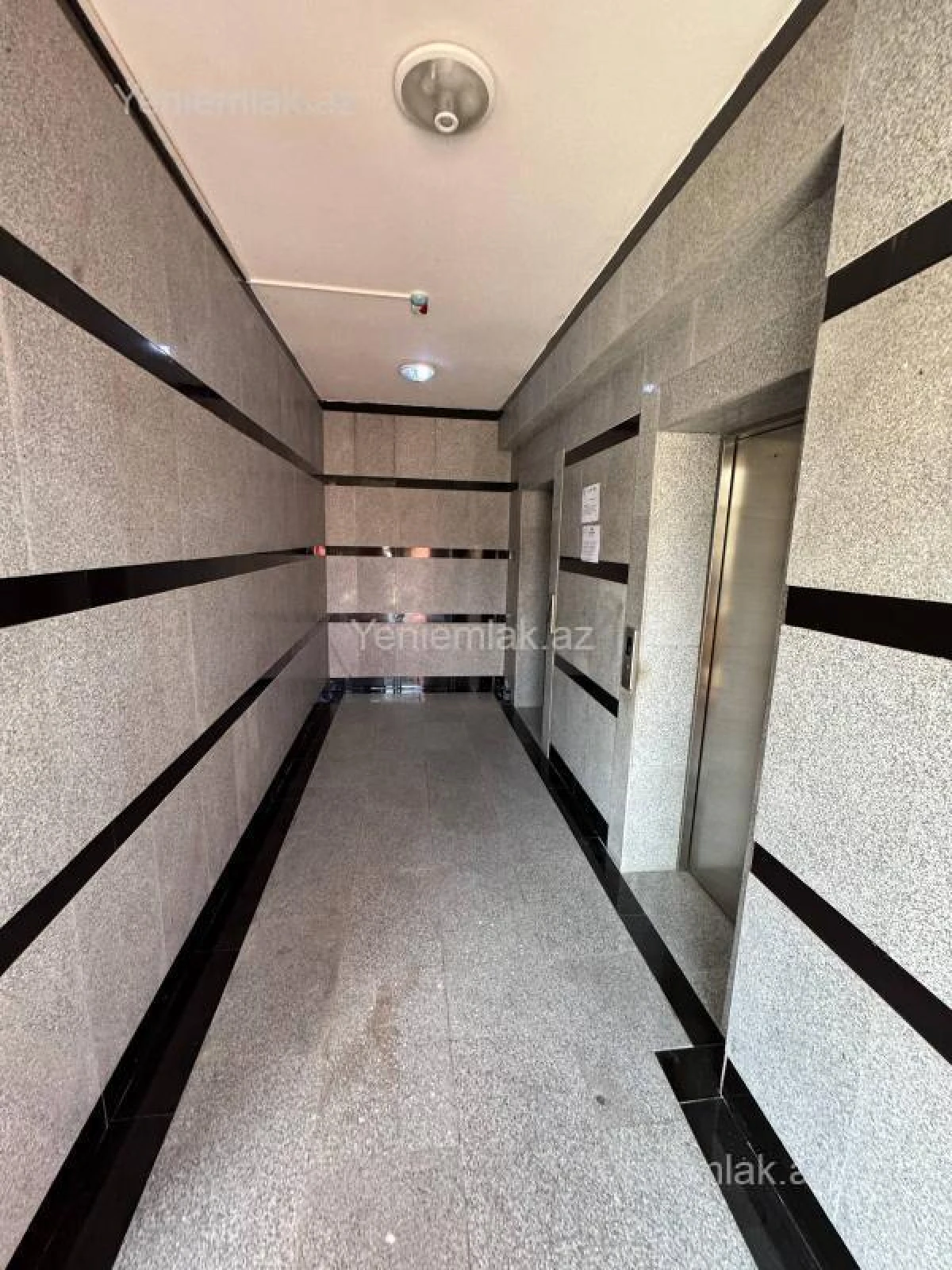 Satılır 3 otaqlı yeni tikili 106 m²