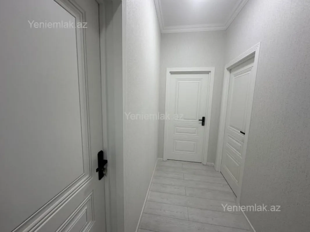 Satılır 4 otaqlı həyət evi 170 m²