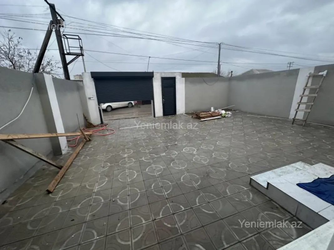 Satılır 4 otaqlı həyət evi 170 m²