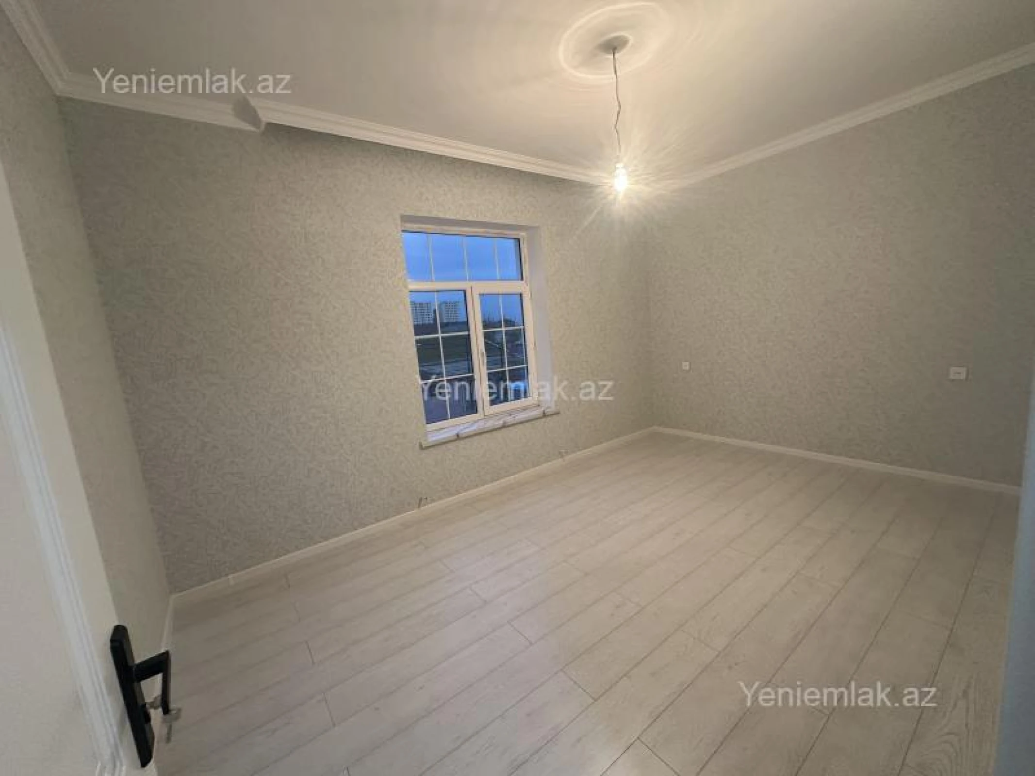 Satılır 4 otaqlı həyət evi 170 m²