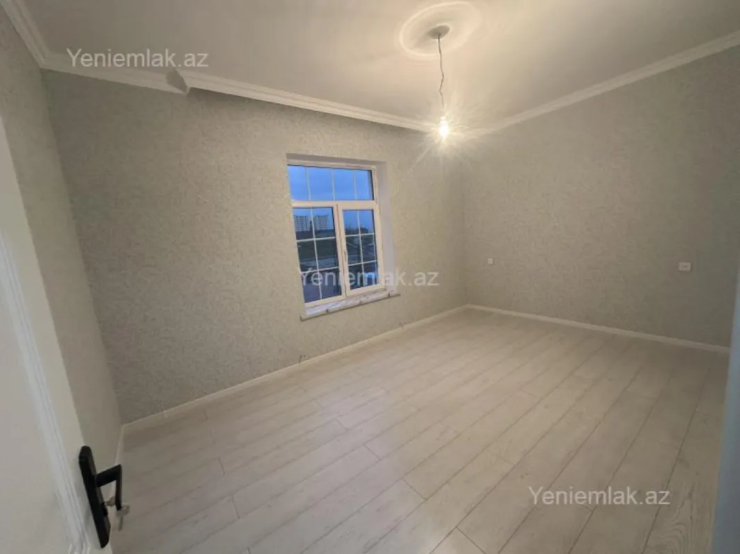 Satılır 4 otaqlı həyət evi 170 m²