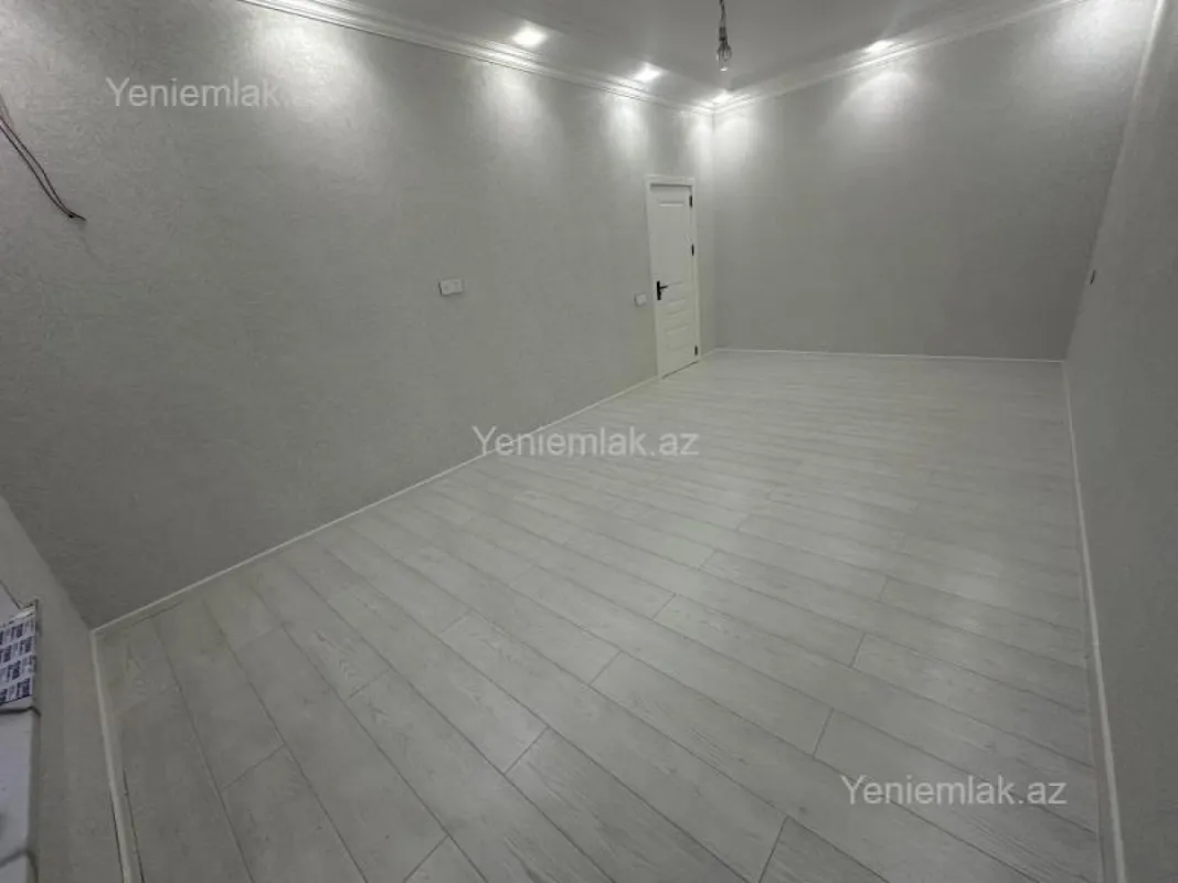 Satılır 4 otaqlı həyət evi 170 m²